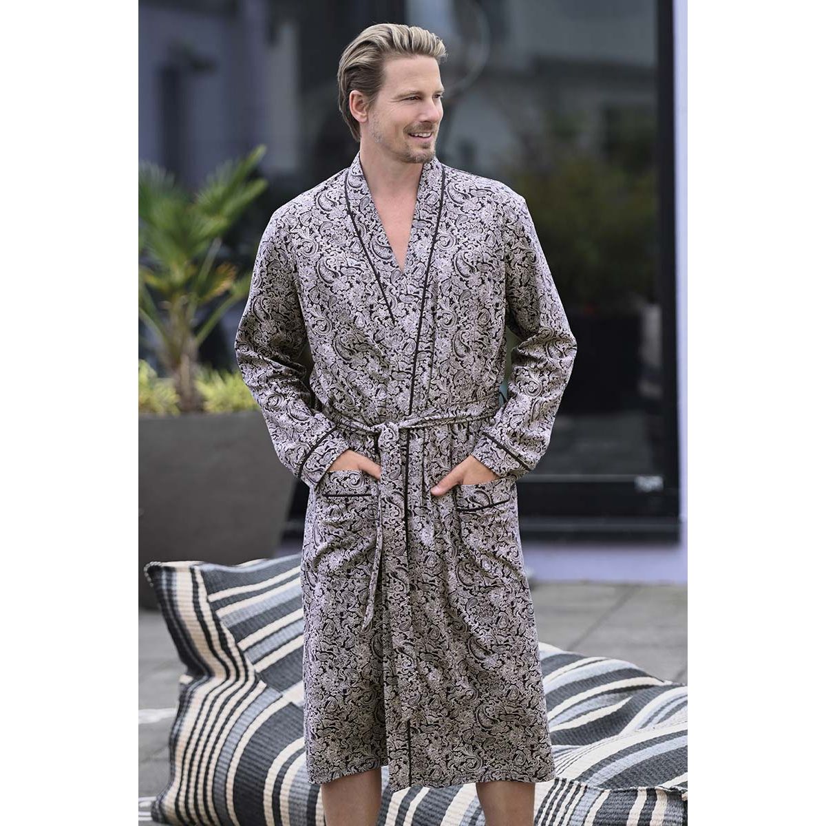 Paisley heren badjas Ringella | Bestel eenvoudig online | Gratis verzending en | Online de mooiste pyjama's, ondermode en